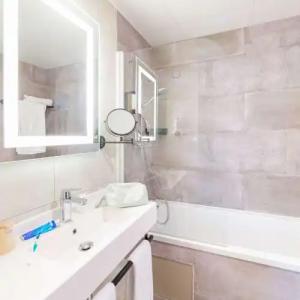 Best Western Mulhouse Salvator Centre - 29