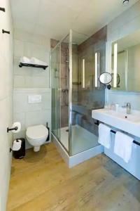 Best Western Mulhouse Salvator Centre - 52