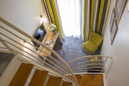 Mercure Marché Aux Fleurs - 39