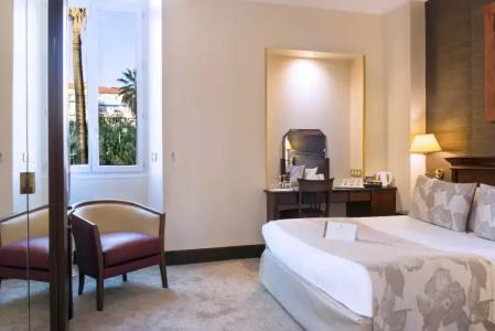 Hôtel West End Promenade - 4