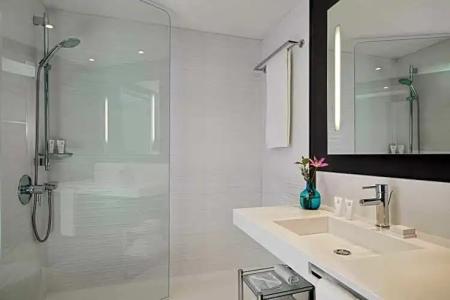 AC by Marriott Nice - 52