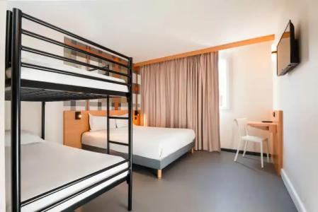 easyNice Palais des Congrès – Old Town - 112