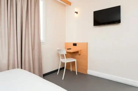 easyNice Palais des Congrès – Old Town - 82