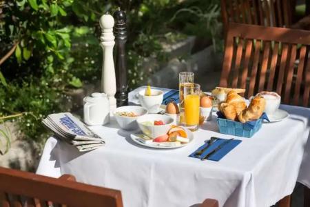 Best Western Plus Hôtel Brice Garden Nice - 12