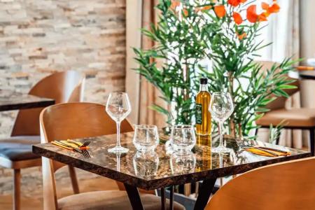 Best Western L'Orangerie - 22