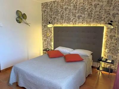 Best Western L'Orangerie - 79