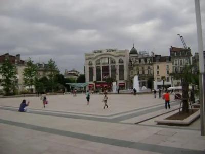 Adour