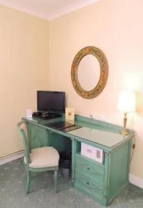 Grand Hôtel Des Templiers, Piscine & Spa - 44