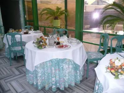 Grand Hôtel Des Templiers, Piscine & Spa - 22