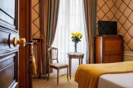 Grand Hôtel Des Templiers, Piscine & Spa - 68