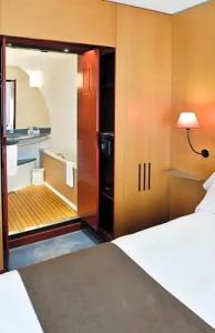 Novotel Suites Reims Centre - 88