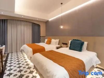 Campanile Reims Ouest - Tinqueux - 92