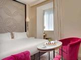 Superior Double room with city view