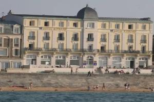 Hotel Kyriad Saint Malo Centre Plage, St. Malo