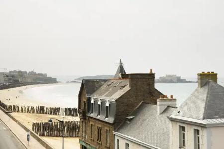 Escale Oceania Saint Malo