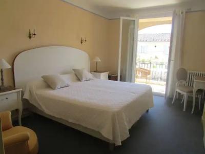 Le Castelet des Alpilles - 3