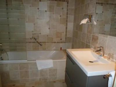 Le Castelet des Alpilles - 18