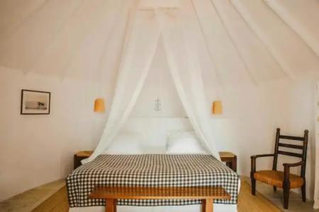 Les Bains Gardians - 83