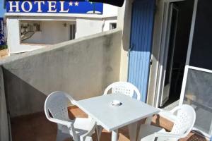 Hotel Les Palmiers En Camargue, St. Maries-de-la-Mer
