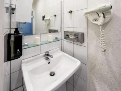 Ibis Styles Strasbourg Centre Gare - 46