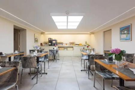 Hôtel Amirauté - 24