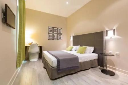 Hôtel Amirauté - 44