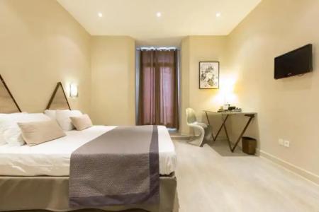 Hôtel Amirauté - 46