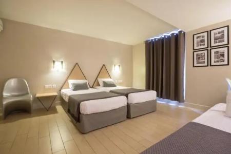 Hôtel Amirauté - 51