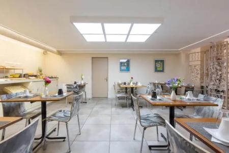 Hôtel Amirauté - 25