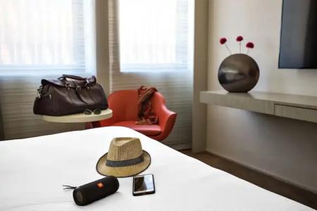 FirstName Toulouse - 33