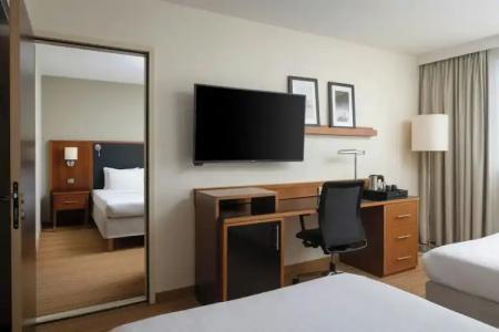 Courtyard by Marriott Toulouse Airport - 49