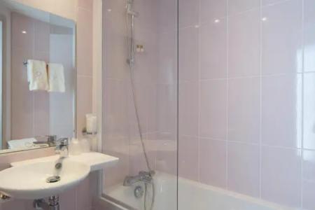 Ours Blanc - Wilson - 42