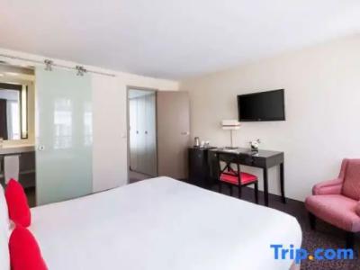 Best Western Premier de La Poste & Spa - 61