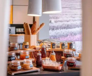 Mercure Valence - 12