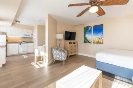 Southern California Beach Club - 22