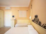 Superior Quadruple room with balcony and with sea view