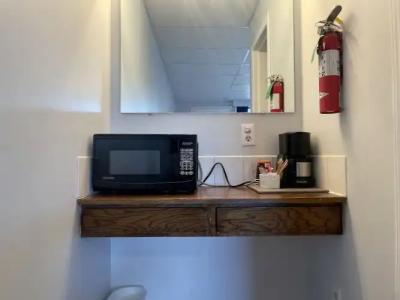 Departure Bay Motel - 16