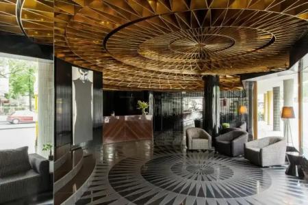 Quentin Boutique - 28