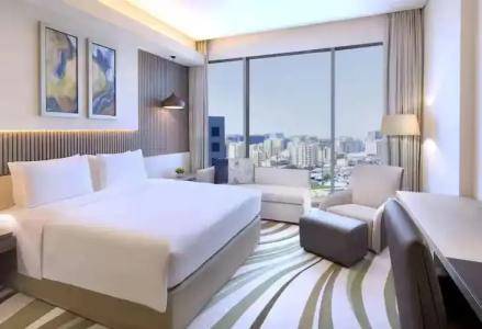 DoubleTree by Hilton Doha Old Town - 39