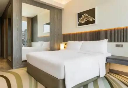 DoubleTree by Hilton Doha Old Town - 48