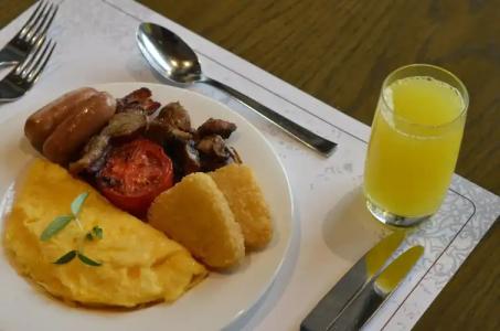 DoubleTree by Hilton Doha Old Town - 15