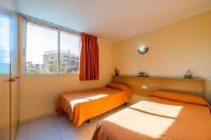 Apartment «Rentalmar Navarra family suites», Salou