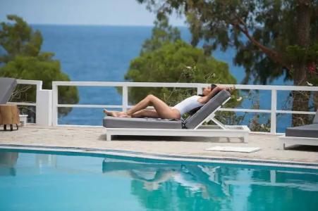 Akra Morea & Residences - 17