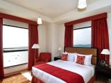 3 Bedrooms Apartment