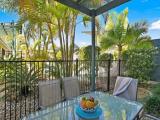 2 Bedrooms Standard room with balcony and with pool view