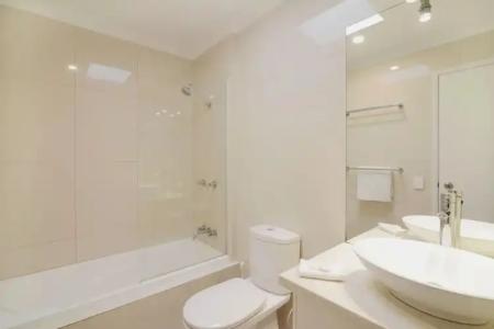 Noosa Entrance Waterfront Resort - 171