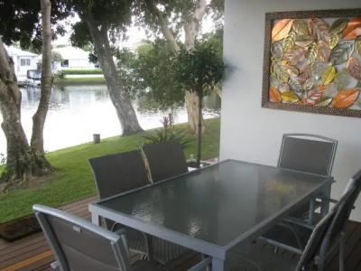 Noosa Entrance Waterfront Resort - 105