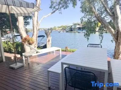 Noosa Entrance Waterfront Resort - 55