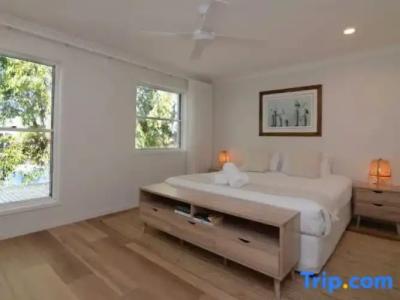 Noosa Entrance Waterfront Resort - 221