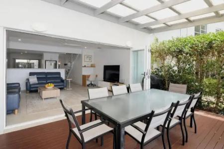 Noosa Entrance Waterfront Resort - 169